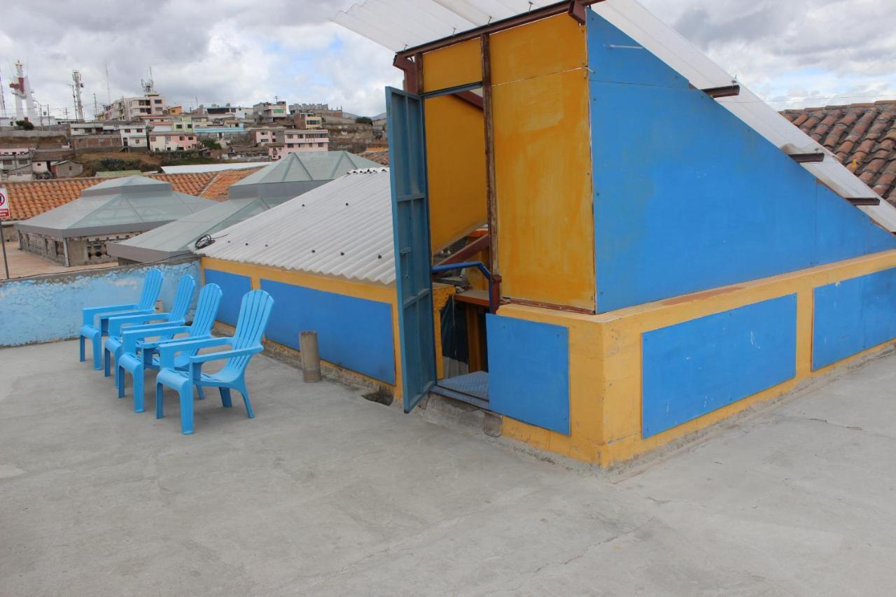 Hostal Cafe Tiana Latacunga Dış mekan fotoğraf