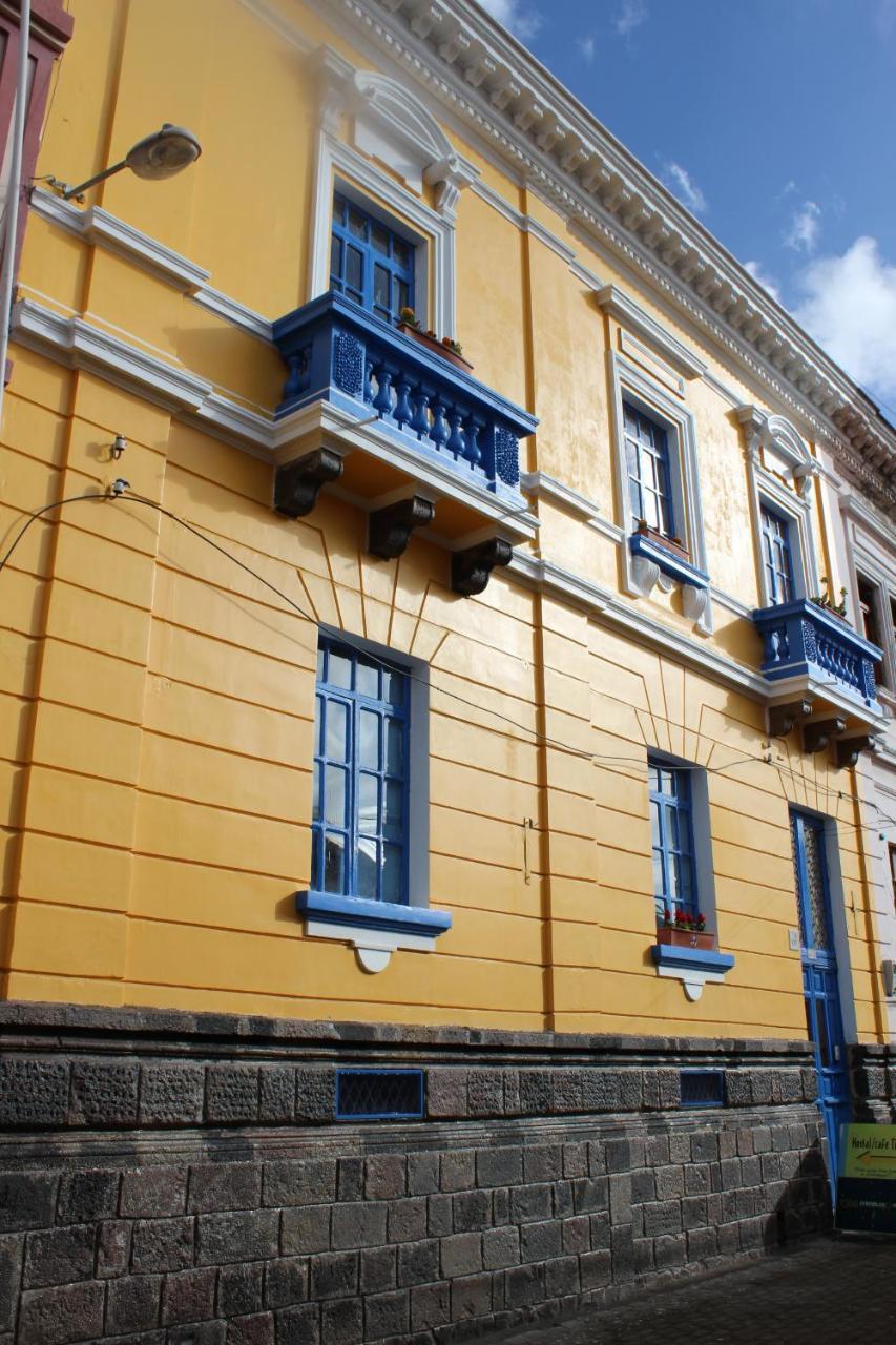 Hostal Cafe Tiana Latacunga Dış mekan fotoğraf
